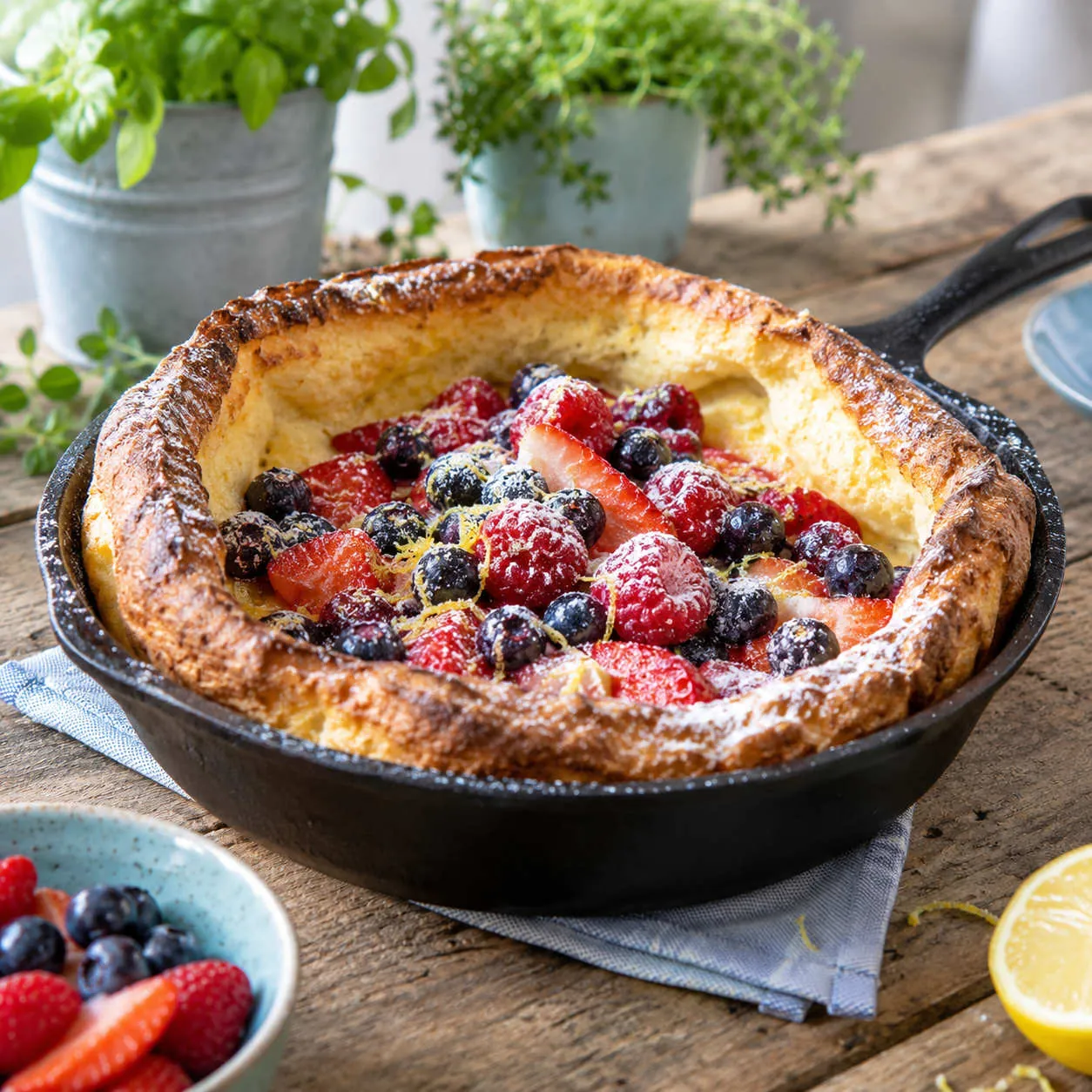 Dutch Baby mit Beeren